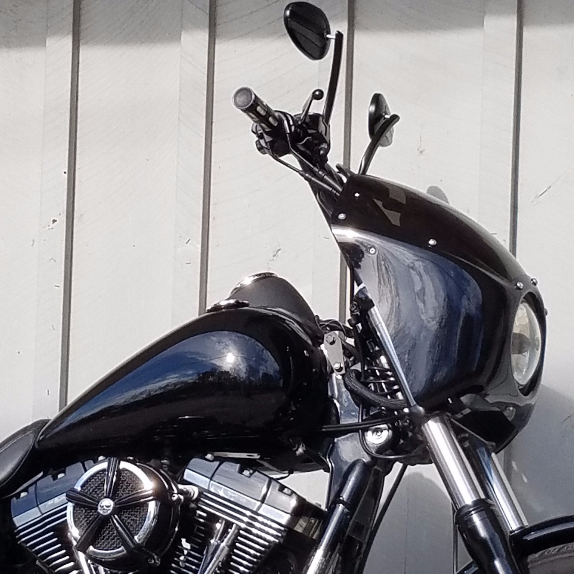 3 tank lift on the wide glide : r/Harley